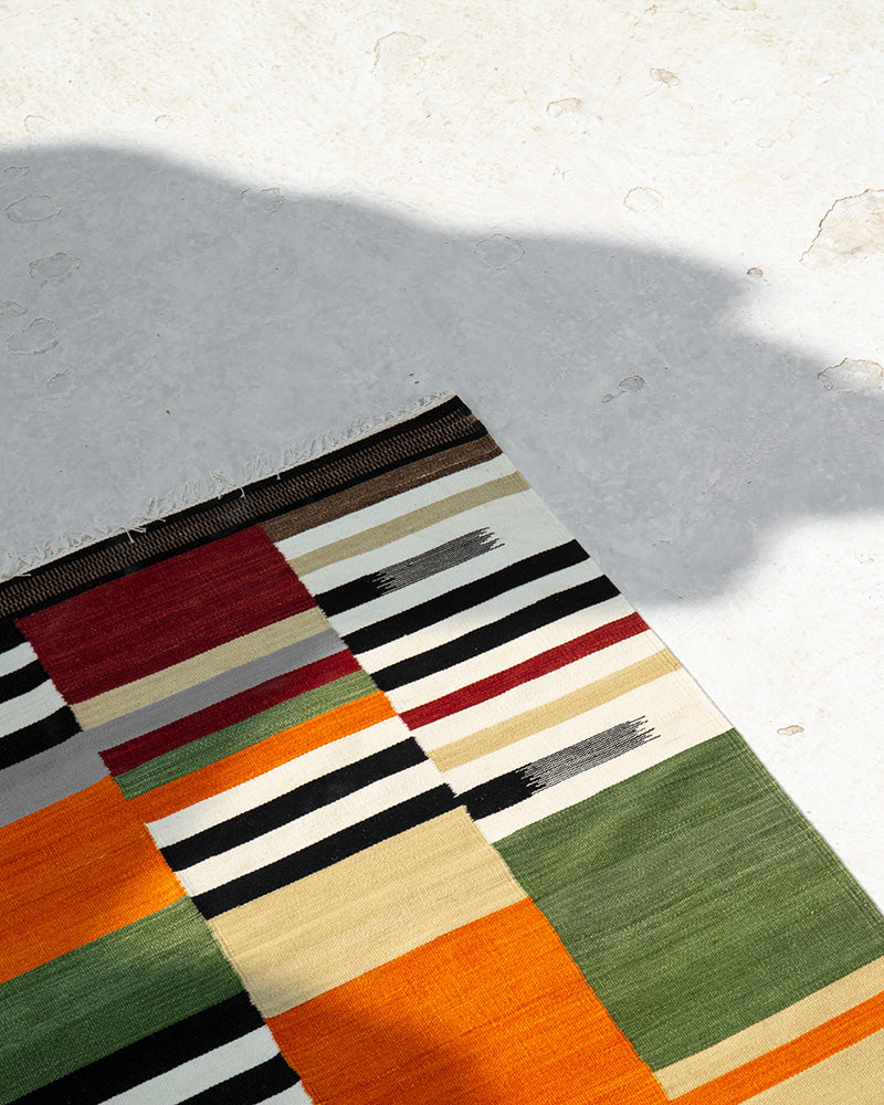 Wool area rug