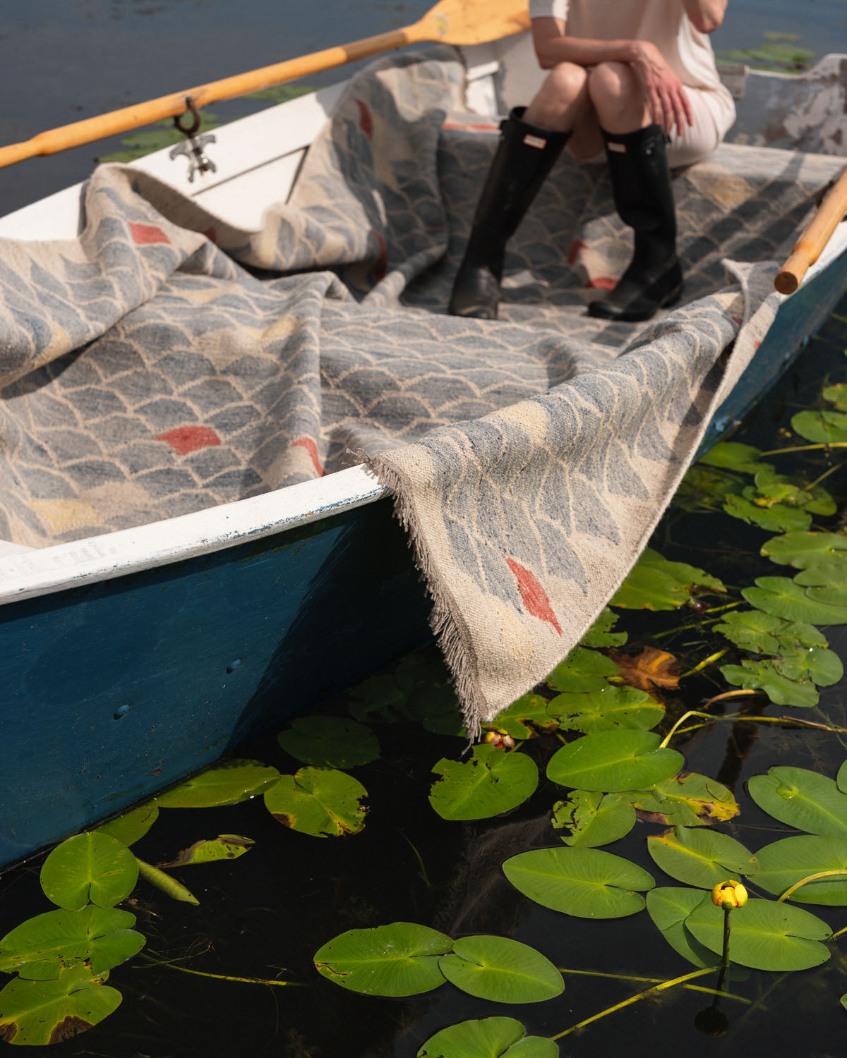 LUCKY FISH Area Rug