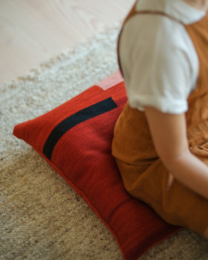 ROSE GARDEN XL Floor Pillow